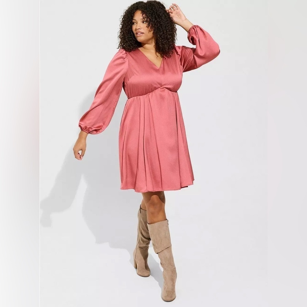 NWT Torrid Mini Bubble Charmeuse Babydoll Dress Holly Berry 4X